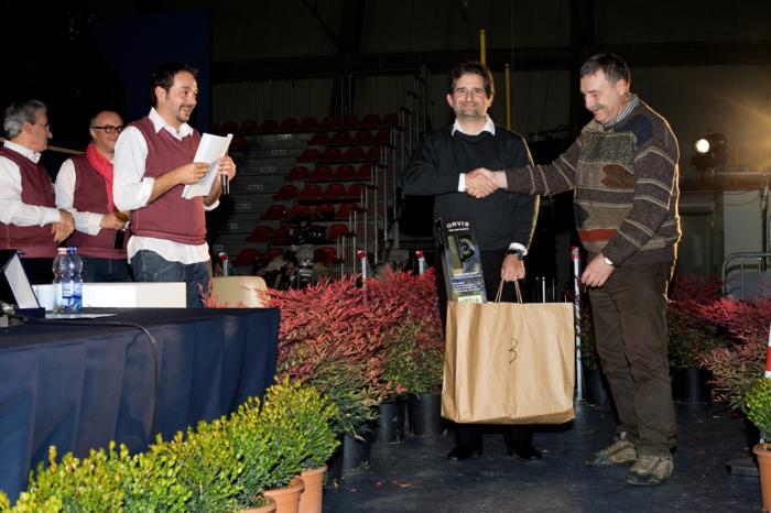 Italo Magazzini 3° classificato Trofeo Bisenzio 14^ ed. premiato dall'assessore allo Sport Matteo Grazini.