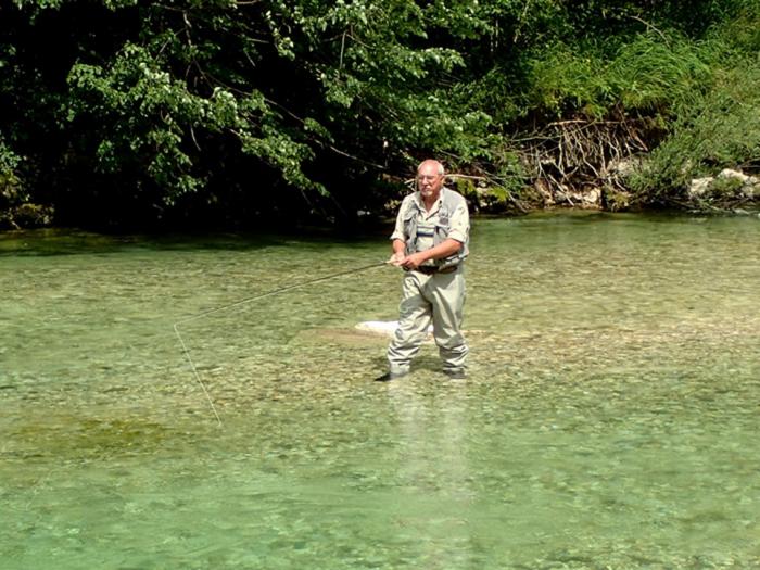 Antonio in pesca sulla Sava
