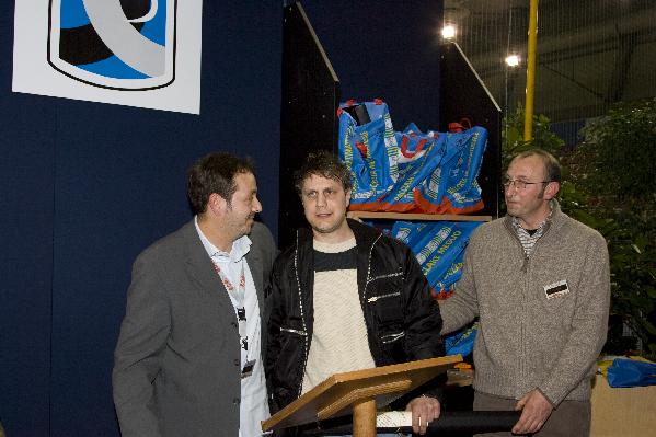 Andrea Gasparini riceve il premio Memorial Cini.
